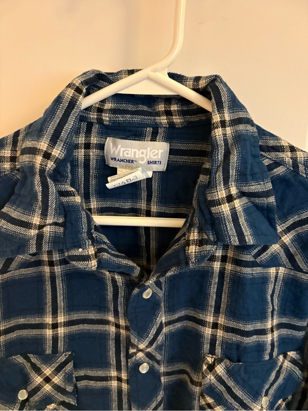 Wrangler Blue Plaid Pearl Button Snap Flannel Shirt - Picture 4 of 16